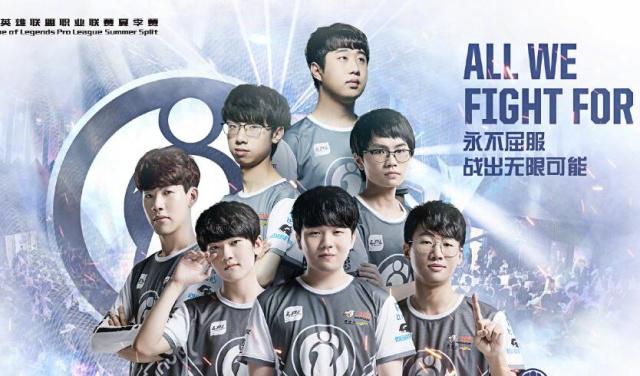 一位新晋小 一位新晋小