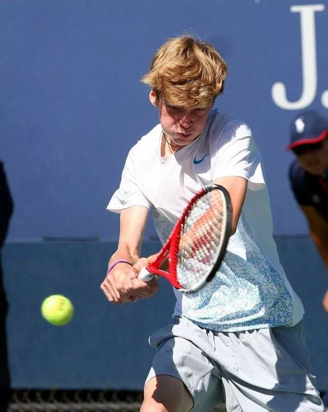 但始终缺乏 但始终缺乏