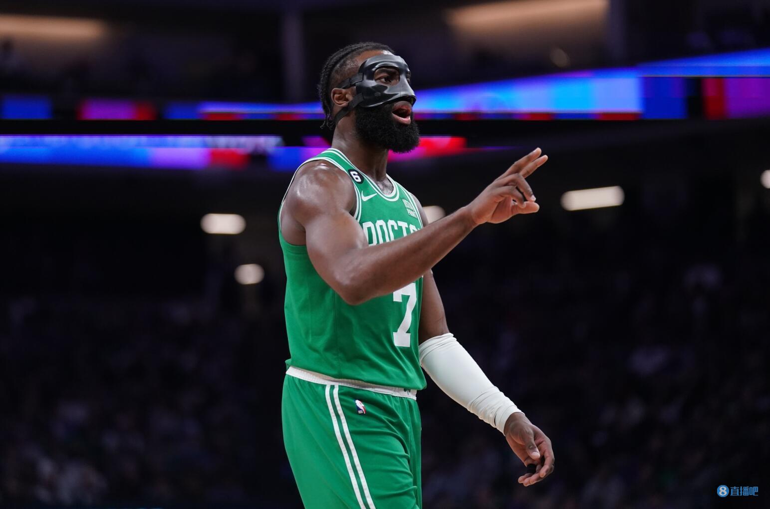 布克的中距 布克的中距